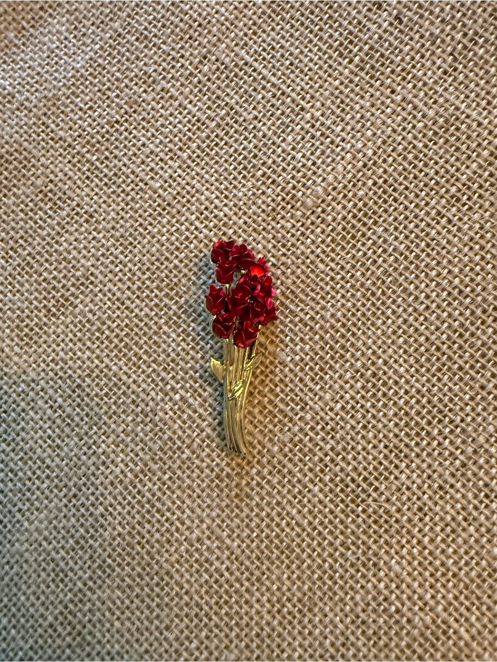 Vintage Red Floral Bouquet Brooch Pin - Gold Tone